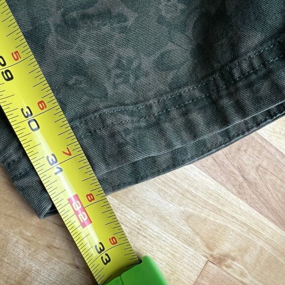Duluth Size 2 Green Floral Straight Leg Curvesetter Cargo Carpenter Pants - Picture 10 of 10